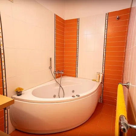 Malvasia With Pool And Garden - Borgo Villa